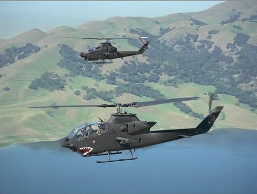 Image: NASA AH-1S and AH-1G in formation flight