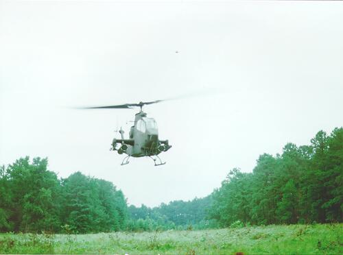 Image: AH-1F on short final to landing zone