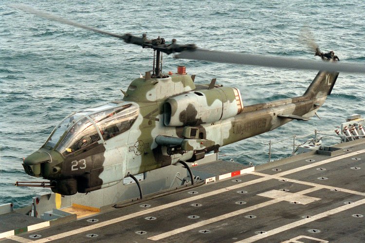 Image: U.S. Marines AH-1W Sea Cobra Helicopter