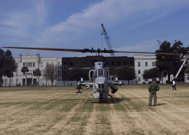 Image: U.S. Marines AH-1W Helicopter