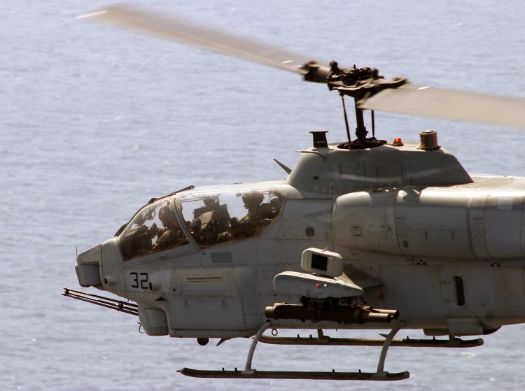 Image: USMC AH-1W Super Cobra Helicopter