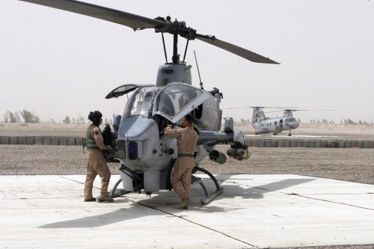 Image: United States Marine Corps AH-1W Super Cobra Helicopter